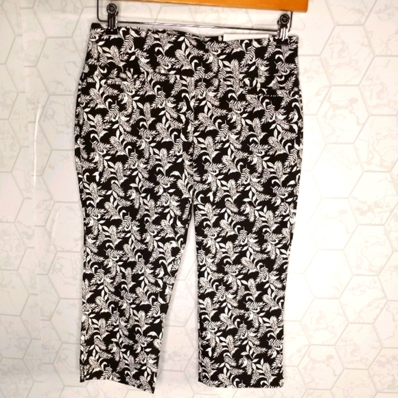 Christopher & Bank Luxe stretch Fern print crops - Picture 2 of 10